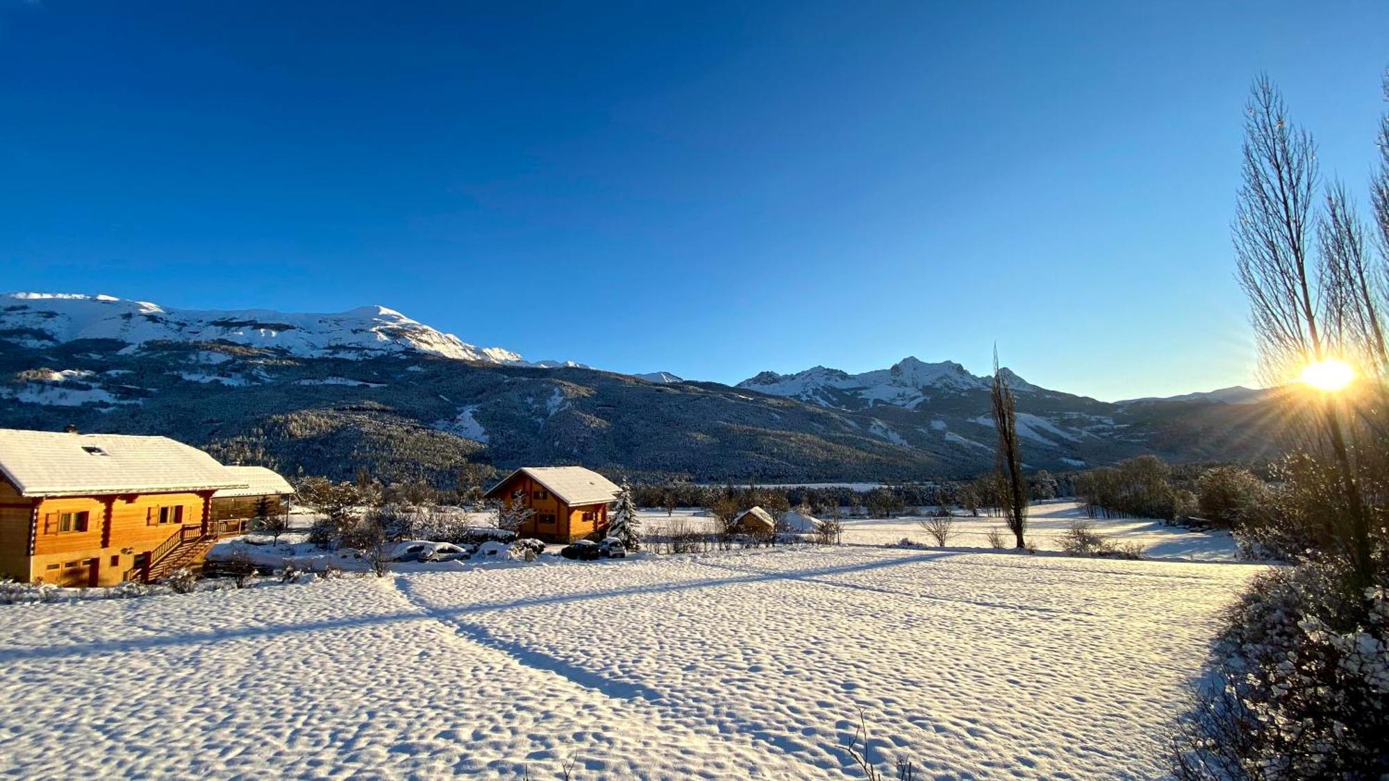 L'Intermède&En toute amitié - Les Gites de l'Argile Faucon-de-Barcelonnette Exterior foto